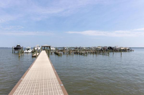Bay View 44
